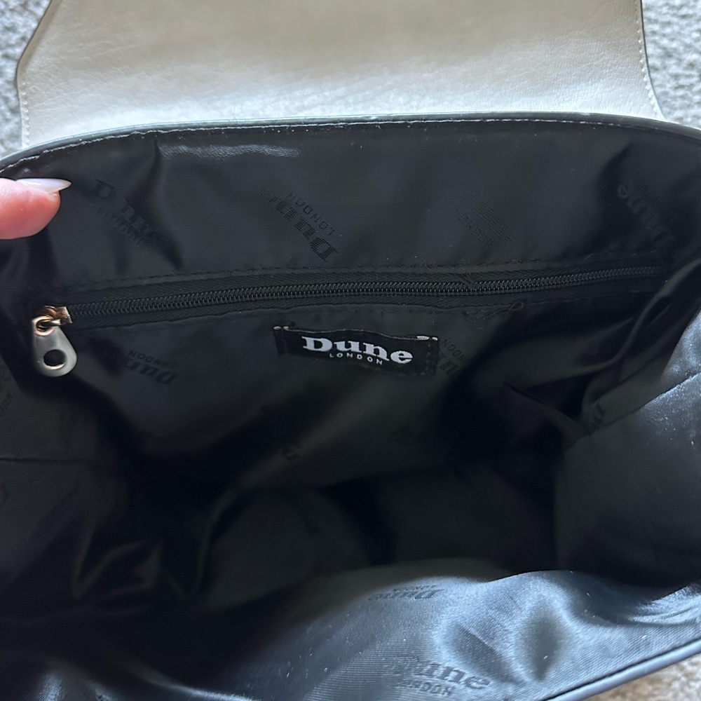 Dune Blue and Cream Handbag - Picture 4 of 6